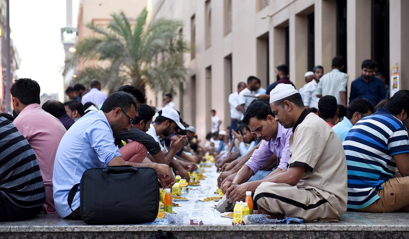 Dubai — Alcohol, Modesty and Ramadan